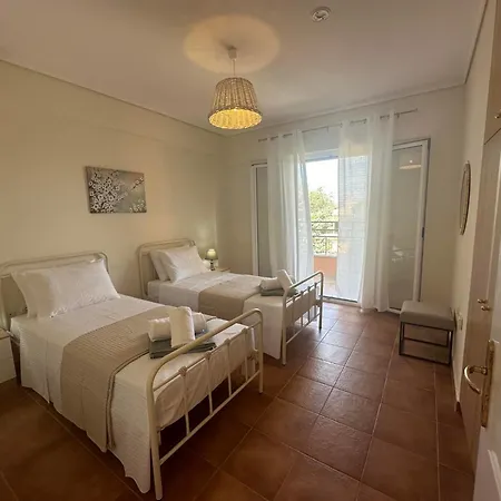 Vaios Villa